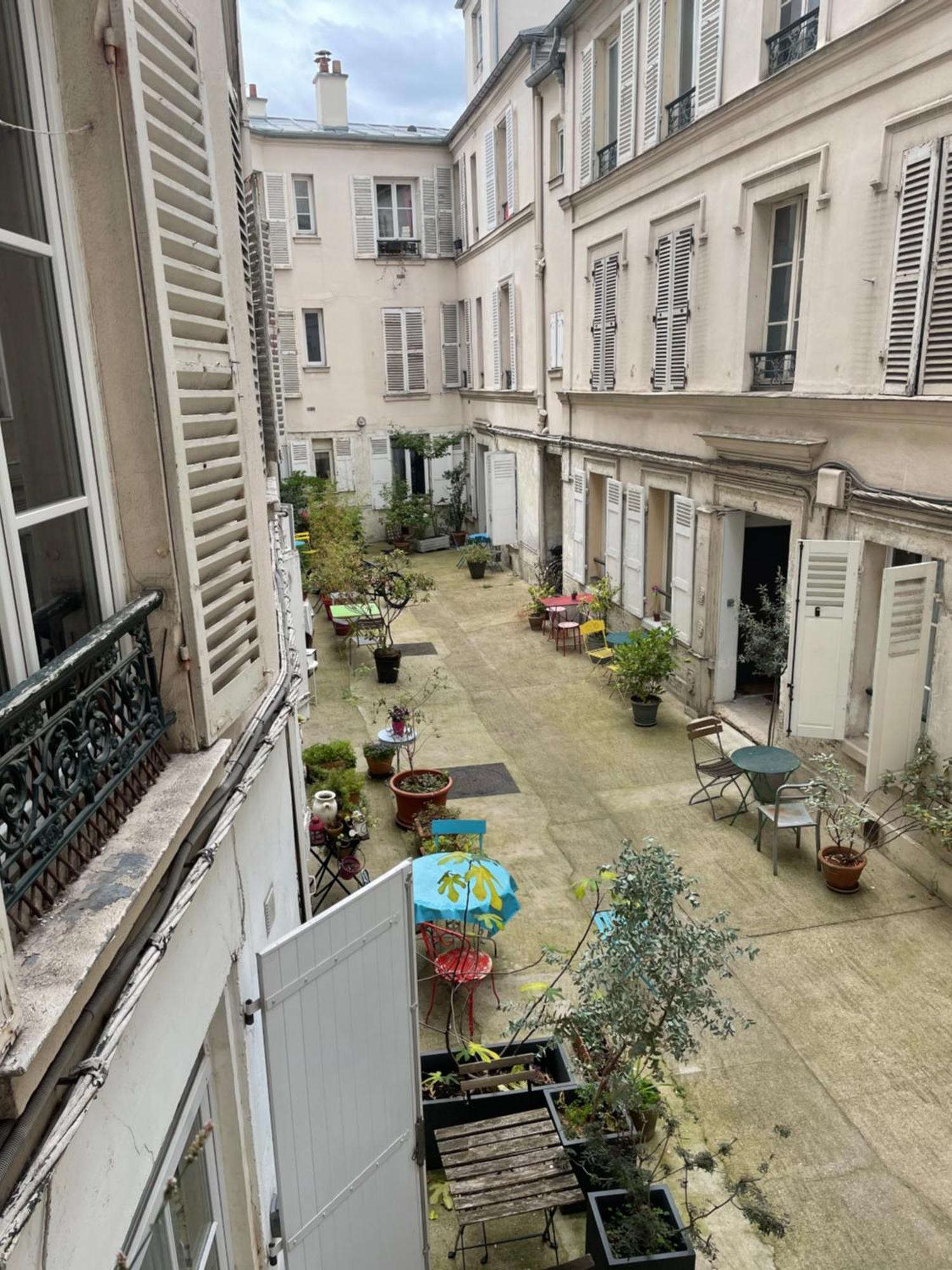 Appartement Au Bas De Montmartre ! à Paris Extérieur photo